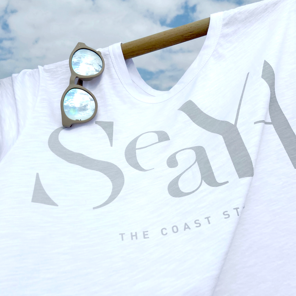 Warum das Organic Cotton T-Shirt mit SeaYA-Aufdruck ein Must-have ist!