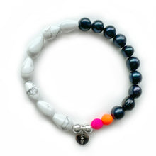 Lade das Bild in den Galerie-Viewer, Bracelet Black Pearl